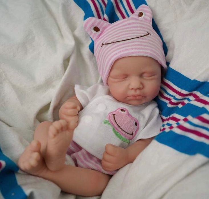 Bebelus silicon moale squishy modelabil flexibil imita perfect pielea