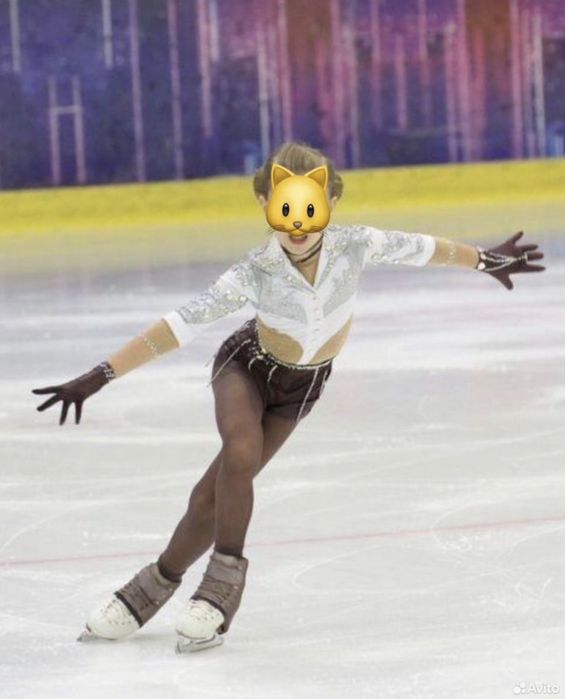 Костюм для фигурного катания