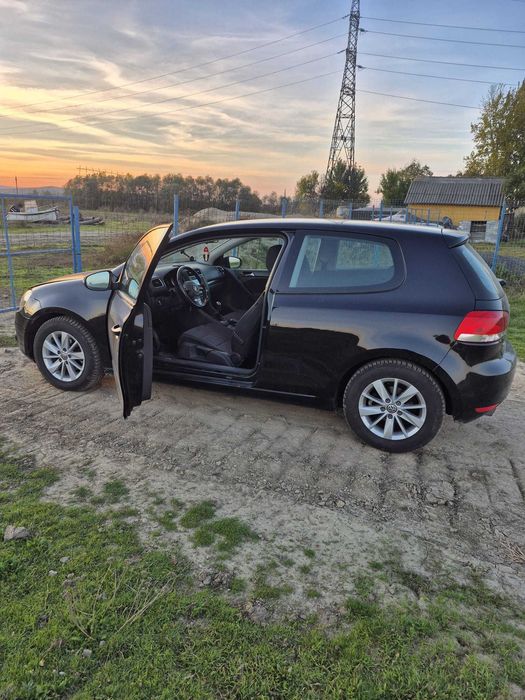 VOLKSWAGEN Golf 2010 — imagine 5