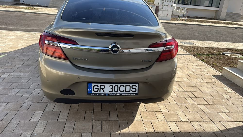 Vand Opel Insignia benzina euro 6
