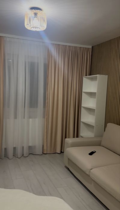 Garsoniera sec. 4, bloc mixt.