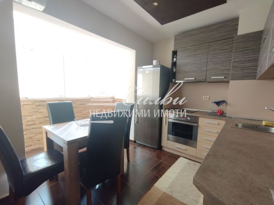 Дава се под наем Едностаен апартамент в Шумен, 2-ри корпус - 42 кв.м за 229.5 € - Снимка #1