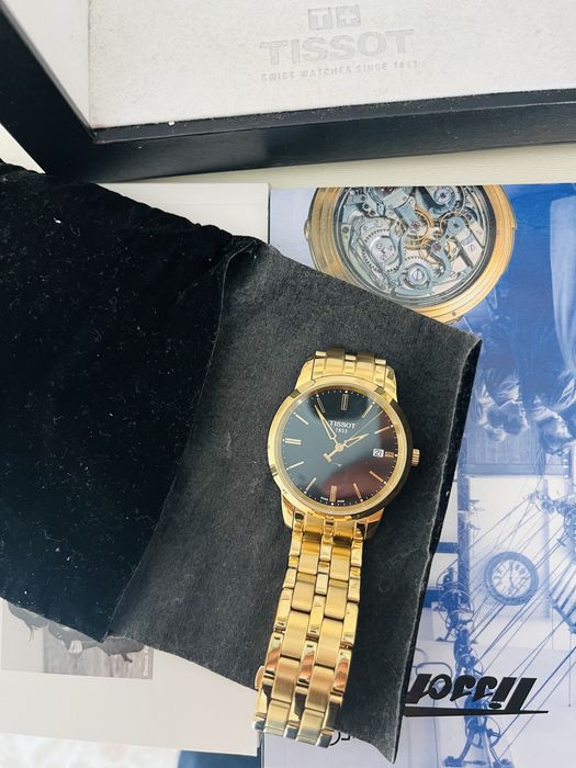 Продается часы Tissot 1853