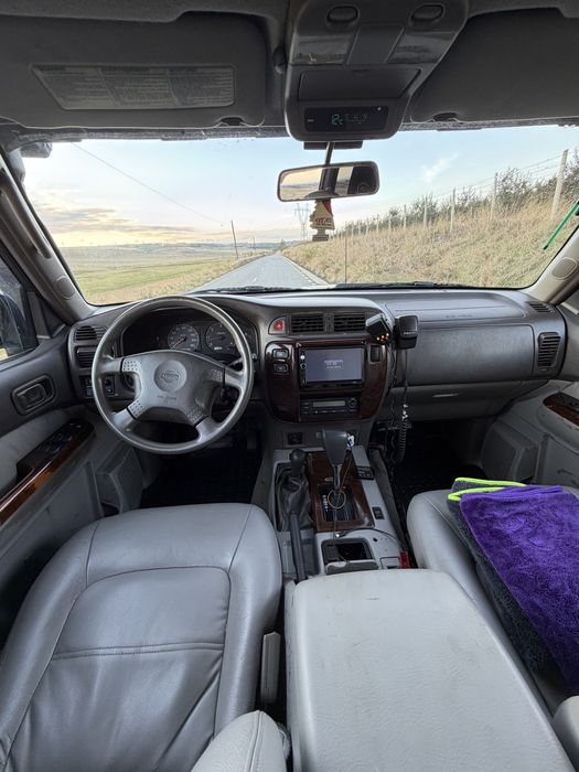 Nissan patrol y61 autoutilitara