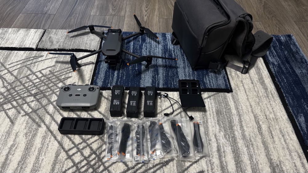 Dji Mavic3 fly more combo