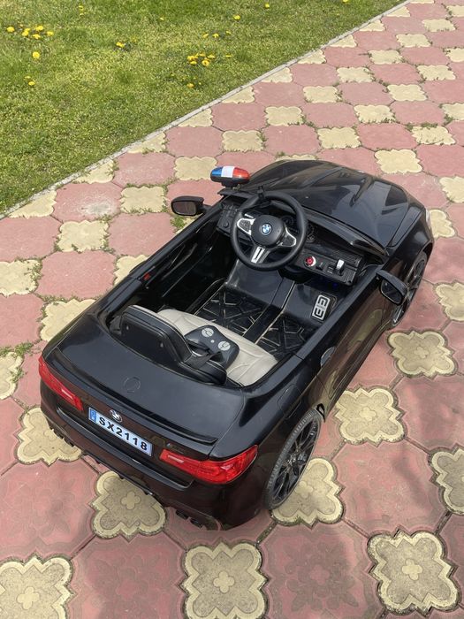 Masinuta electrica BMW M5