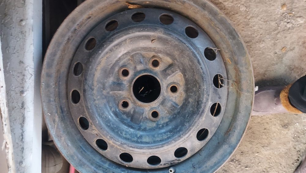 Продам шины и диски