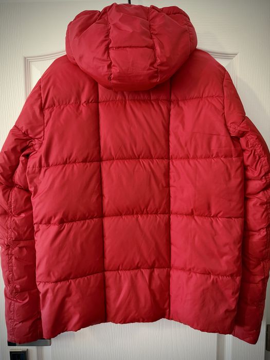 Geaca TOMMY HILFIGER de iarna barbati cu umplutura din puf, marimea M !!!