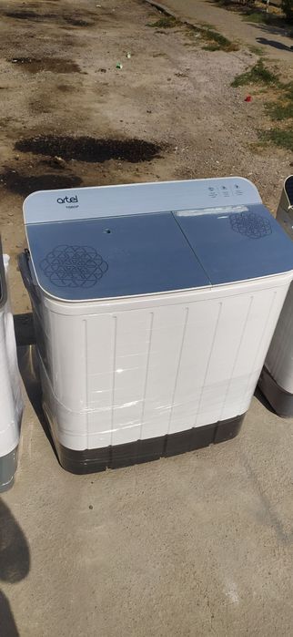 Kir yuvish mashinasi.