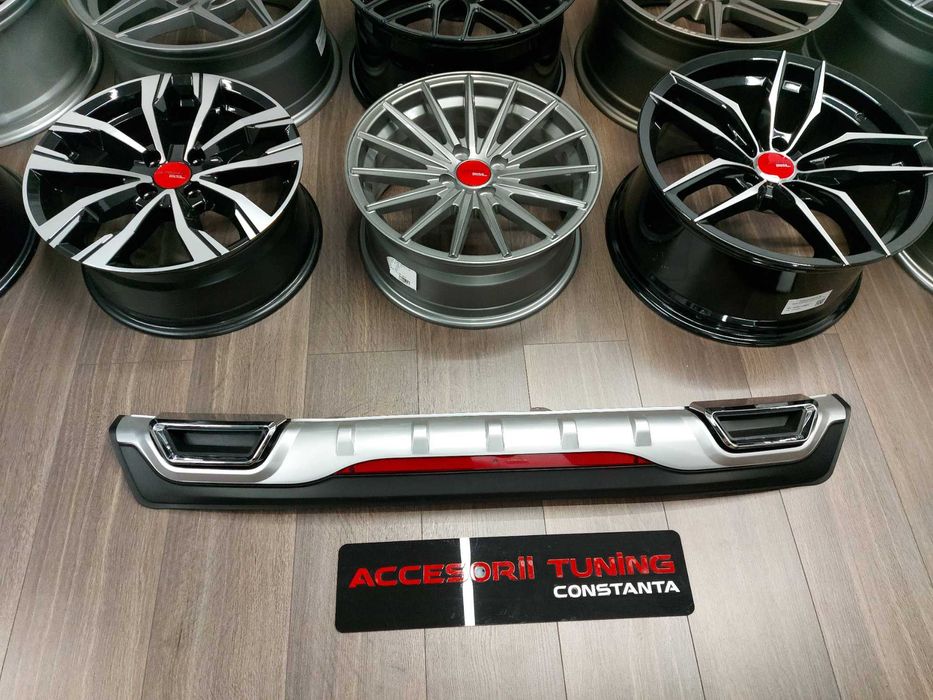 Difuzor Bara Spate - Toyota Corolla 2013+