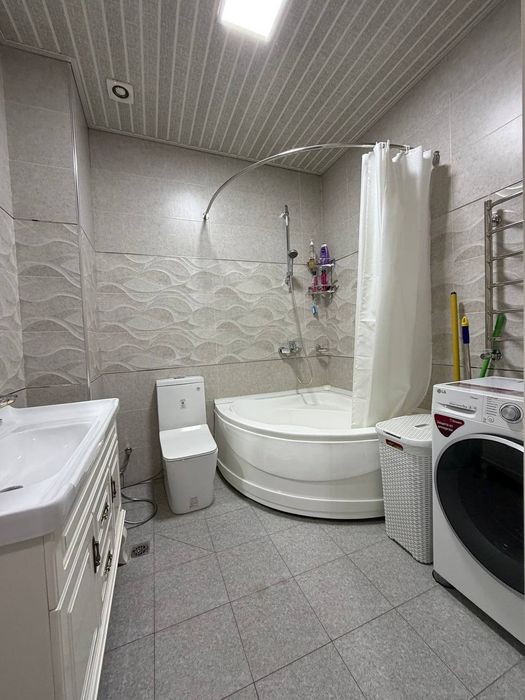 Продается 3х ком квартира, ЖК Дархан, ор-р: Академия ВС, 105м²