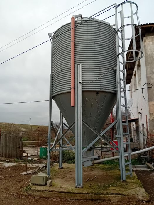 Силузи за фураж 2 броя