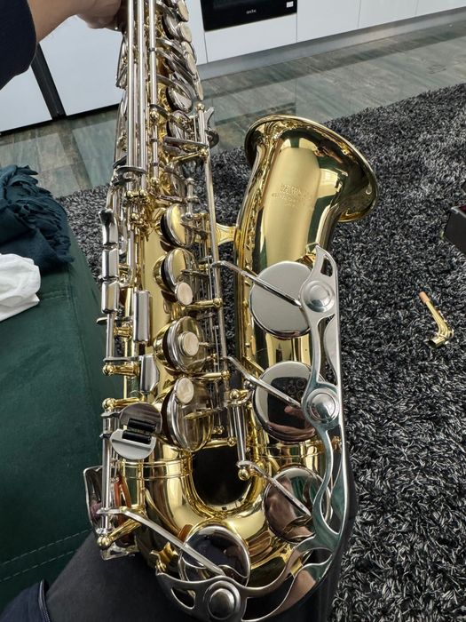 Vand saxofon alto Yamaha Yas 25 japan impecabil