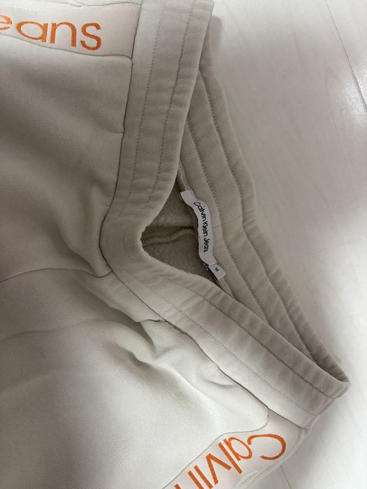 Calvin Klein дамски спортен екип