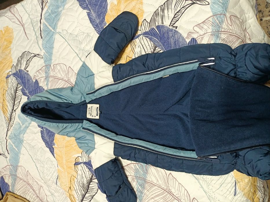 Продам демисезонный комбез