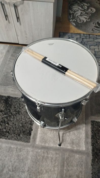 Tobă percuție pentru ambianță!