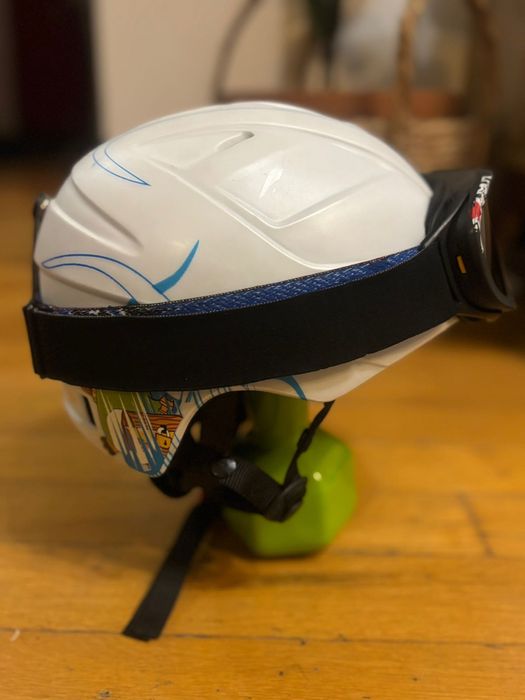 детска каска за ски Stuf с очила