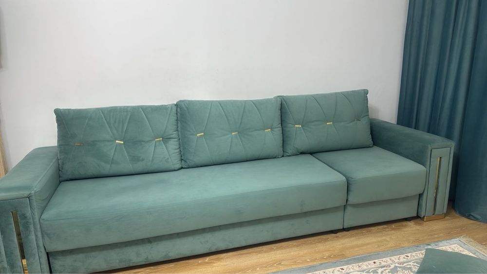 Диван 3 метра б/у
