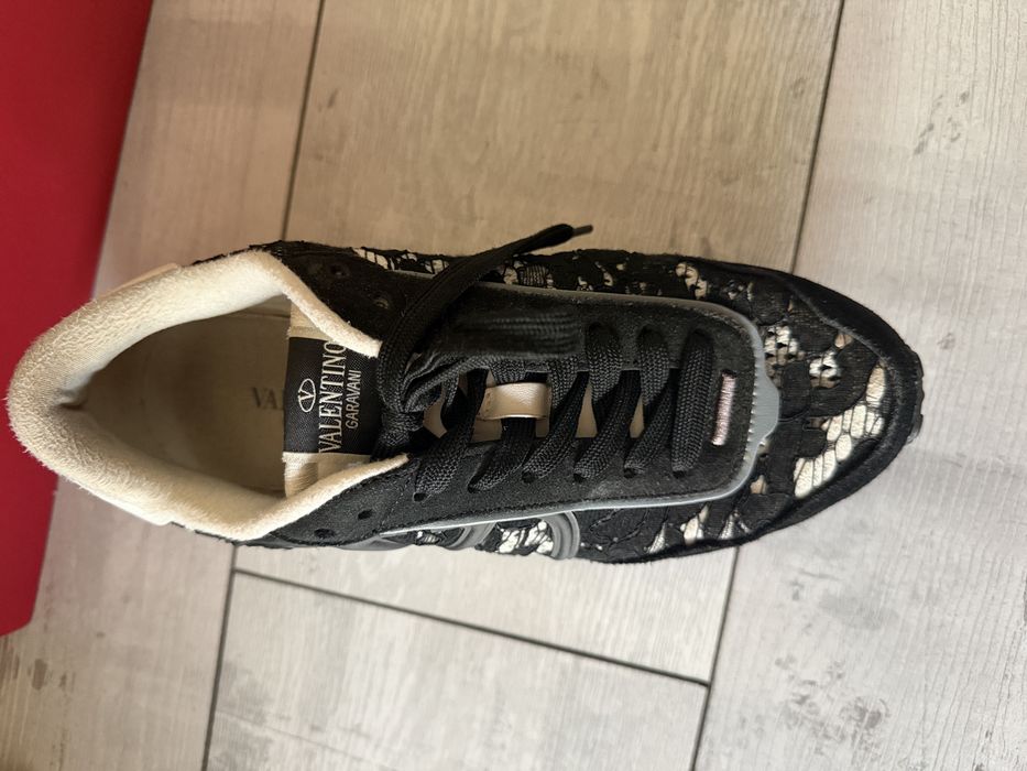 Маратонки Valentino