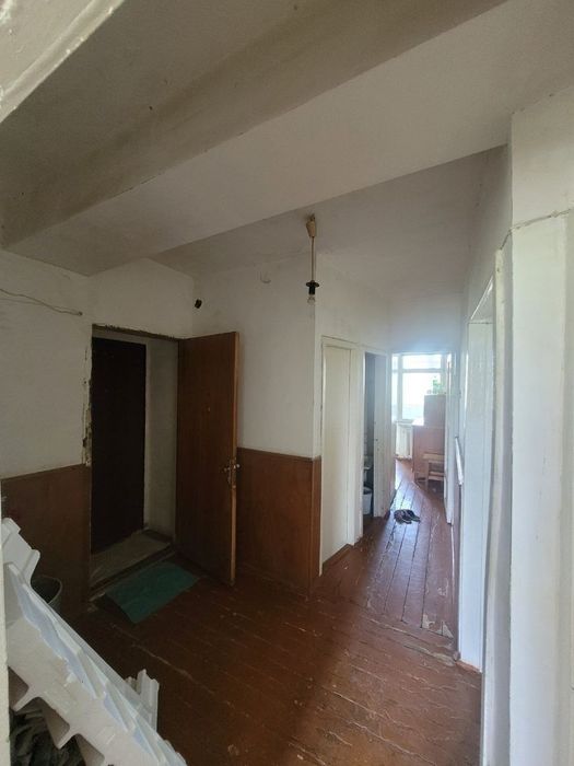 Продам квартиру Ц6 3/4/4 70м2