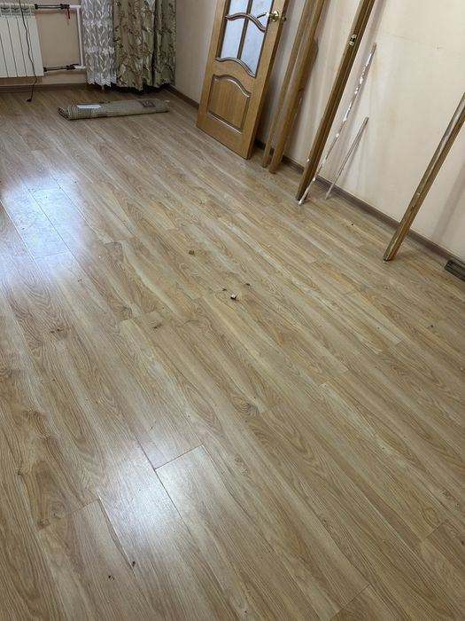 Продам ламинат б/у за 1500тг/кв.м