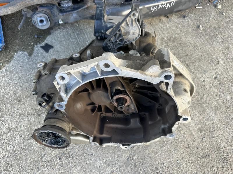 Cutie de viteze manuala 5 trepte Volkswagen Golf 6 plus (2009-2014) 1.6 tdi CAYB MZL