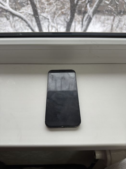 iPhone 13 с коробкой