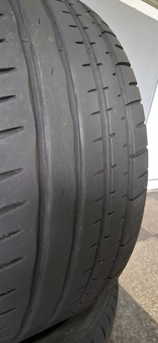 2бр. 245/40/19 Laufenn 6.3mm грайфер, дот 22г. Предлагаме монтаж--