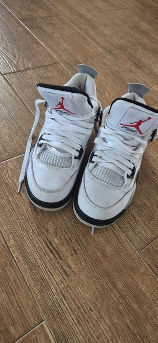 Nike Air Jordan 4 White Cement