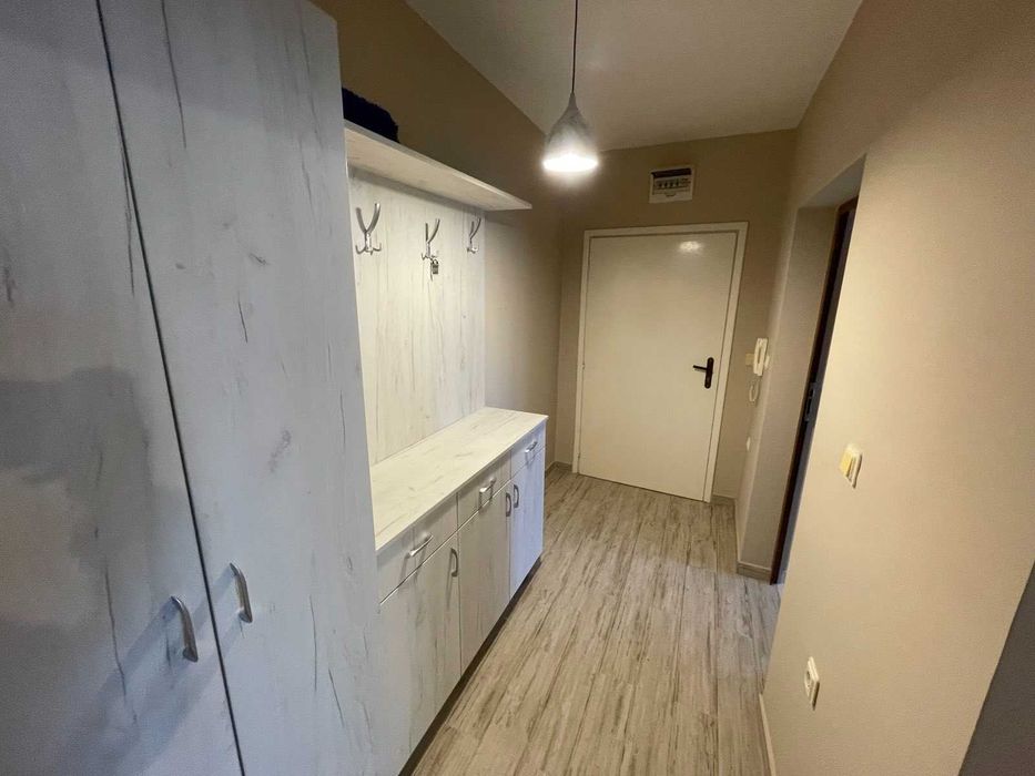 Продава се Двустаен апартамент в Варна, Левски - 65 кв.м за 6 €/кв.м - Снимка #11