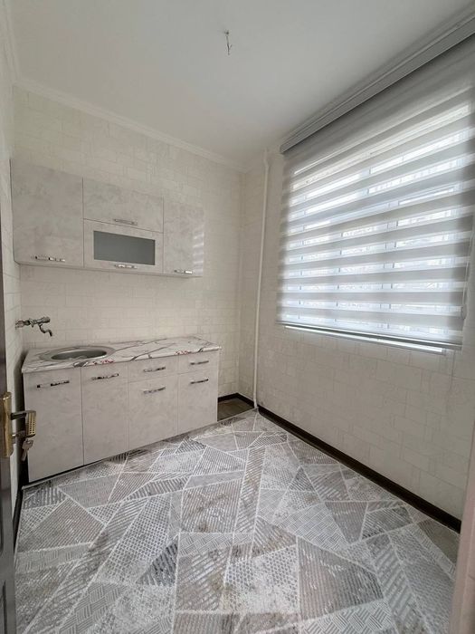 Продам чиланзар 19.  Двух комнатная. Разделка