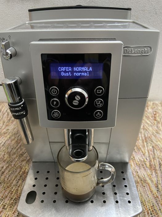 Espresor cafea Delonghi cu meniu in limba romana