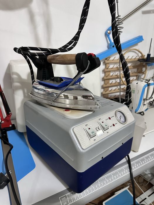 Промышленный утюг с парогенератором