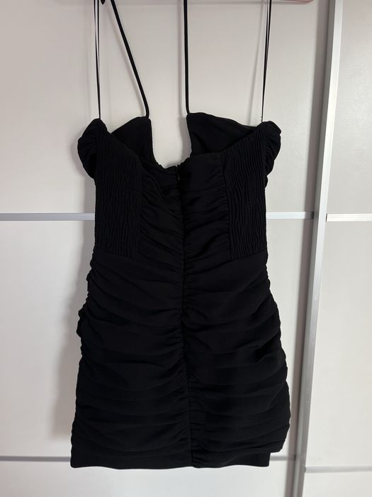 Черна рокля Zara