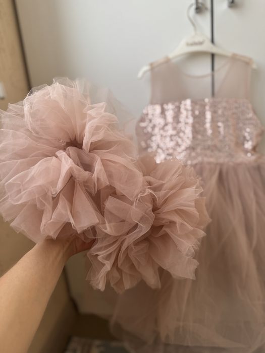 Детское платье нарядное