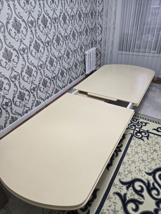 Продаётся раздвижной стол-трансформер