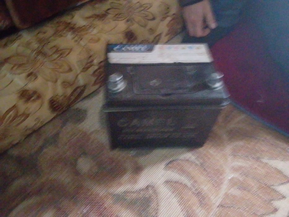 Akümülatör zoʻr holatda