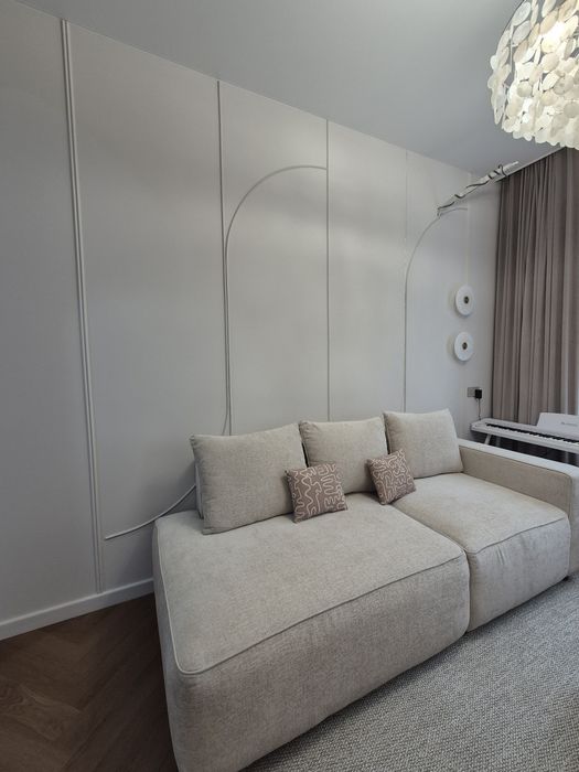 Продаётся диван.