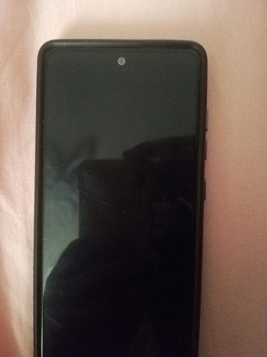 Продам Samsung s20fe