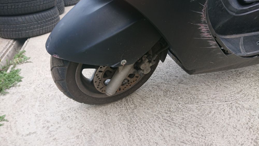 Скутер Yamaha Yp125R