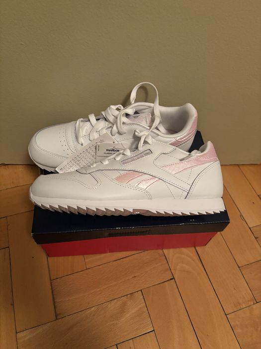 Reebok 37  номер