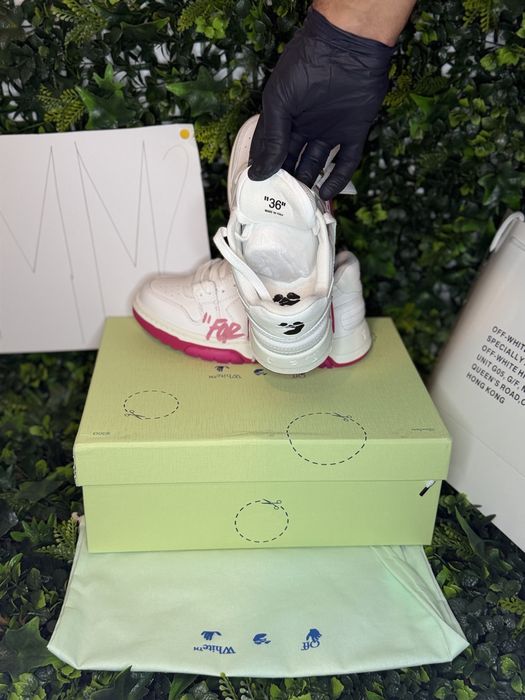 Adidasi sneakers off white ‘’for walking’’ white fuchsia shoes