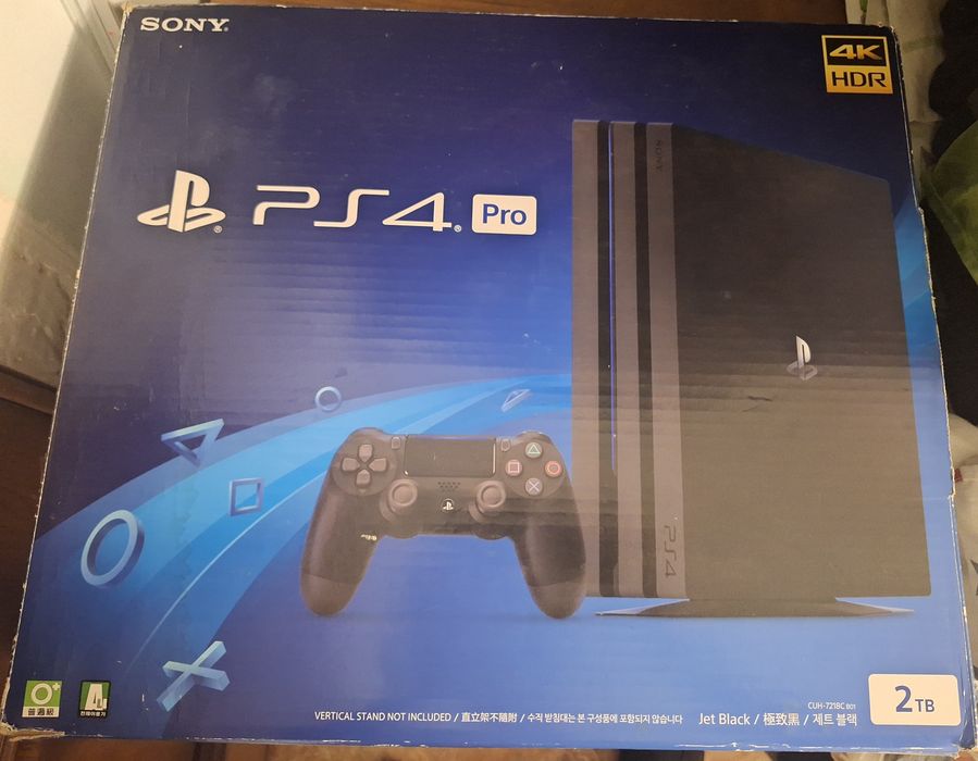PS4 Pro 2TB (v11.00)/2 геймпада / Игры