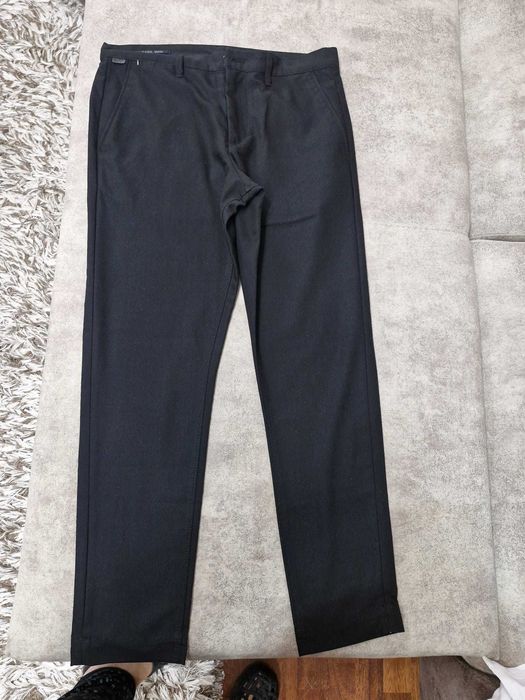 Pantaloni-Camasi-Blugi