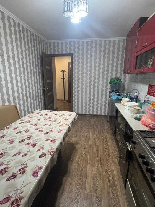 Продается 2 ком квартира район Променада