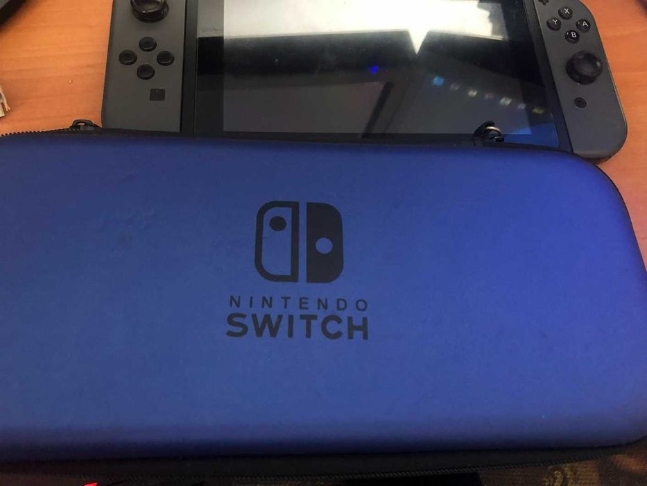 Nintendo Switch - Пълен комплект - Atmоsphere CFW + Про контролер + 256gb SD CARD пълна с игри