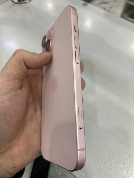 Iphone 15 128гб розовый