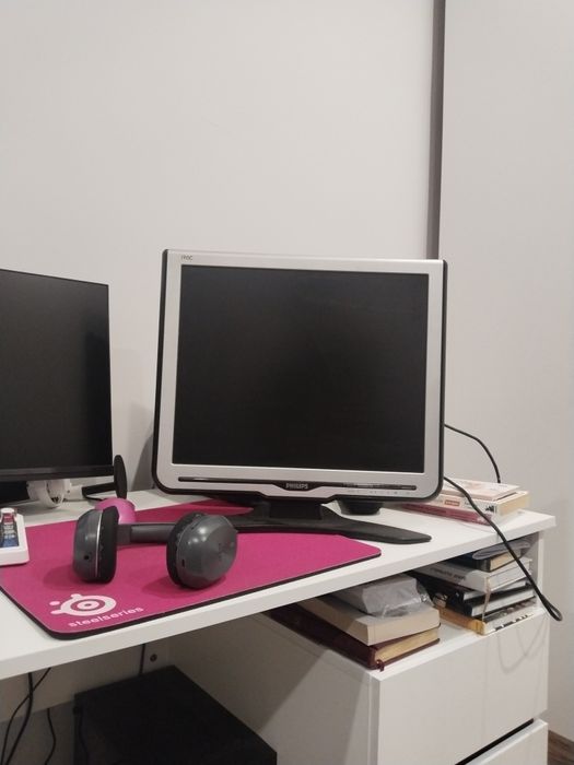 PHILIPS монитор 190С 75 герц
