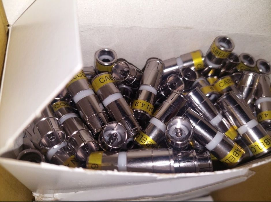 Cabelcon IECF-56-CX3 4.9 mufe compresie tv
conectori cablu televiziune