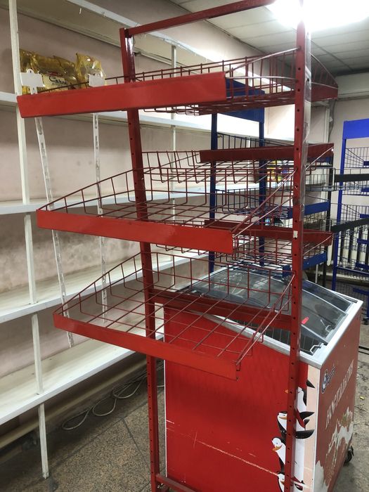 Продается оборудование для магазина